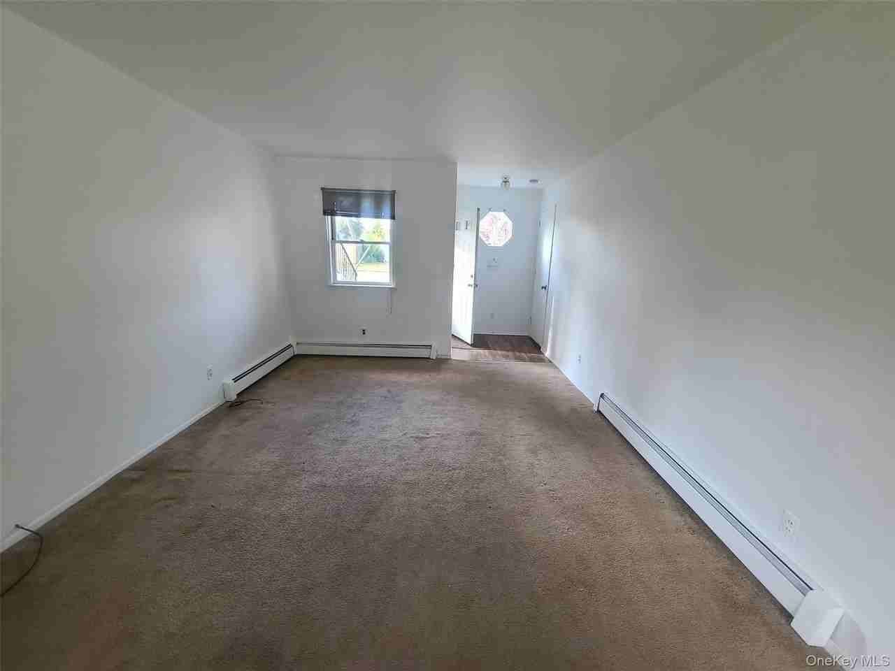 4 E Walnut St #FL1 - Photo 2 of 11