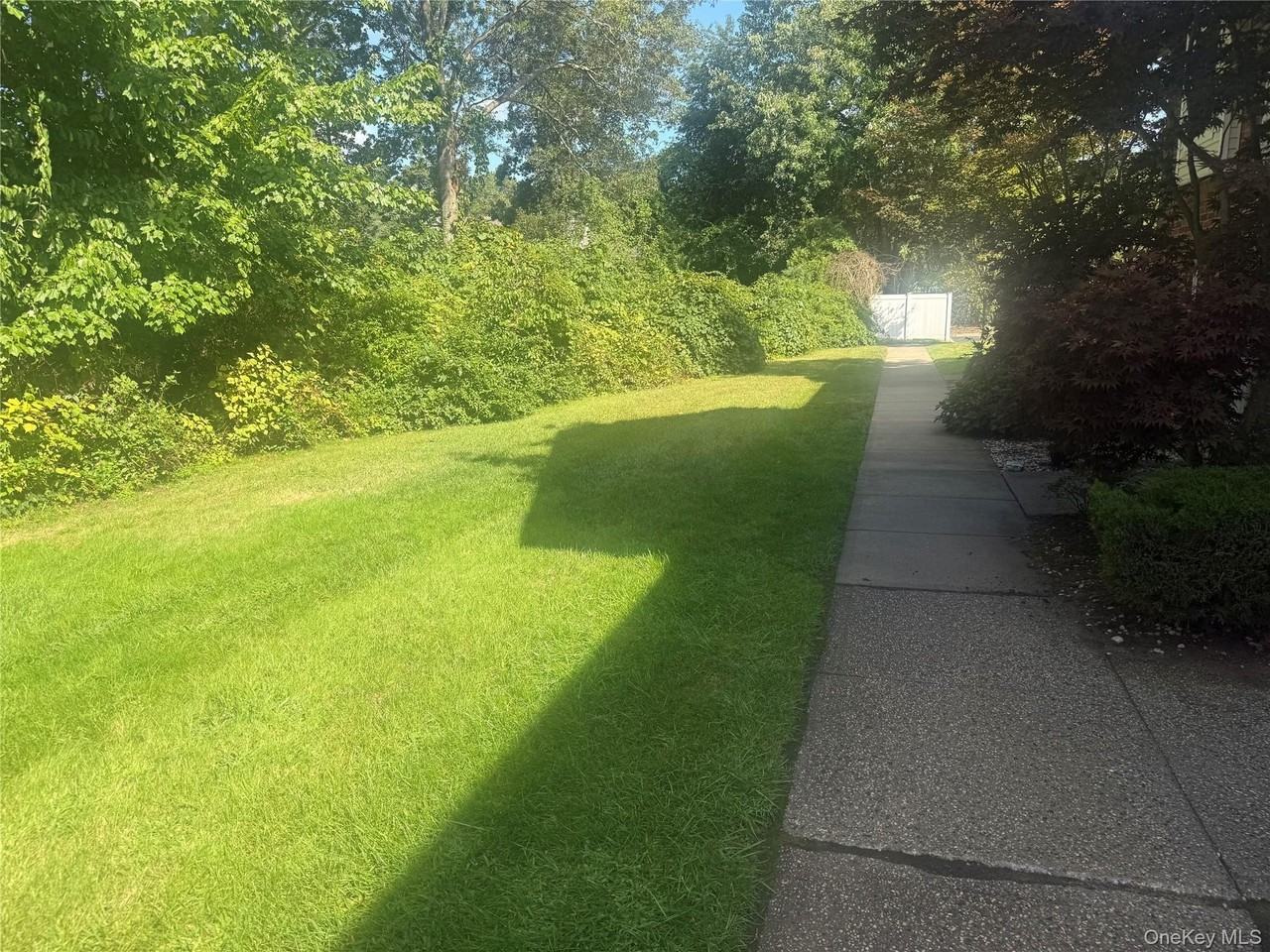 5 Laramie Ct #5 - Photo 5 of 45