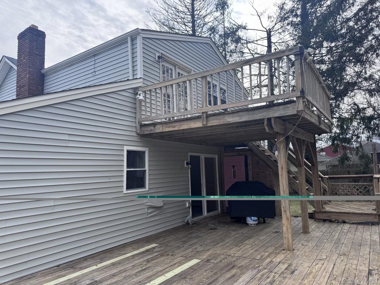 35 Hallock Rd - Photo 5 of 6