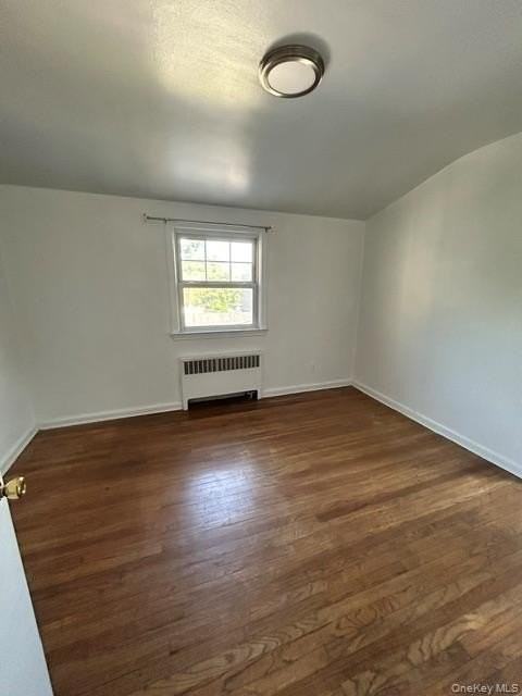 200 Crescent Pl #2ndFL - Photo 2 of 4