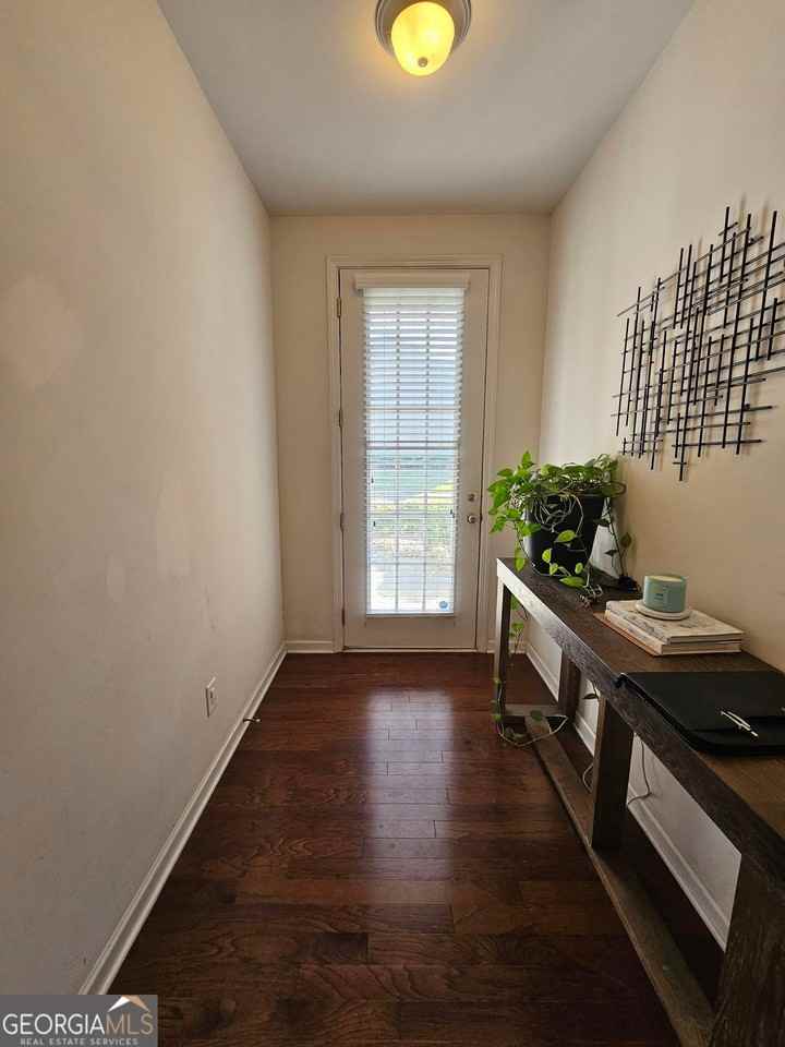 5747 Radford Loop - Photo 5 of 36