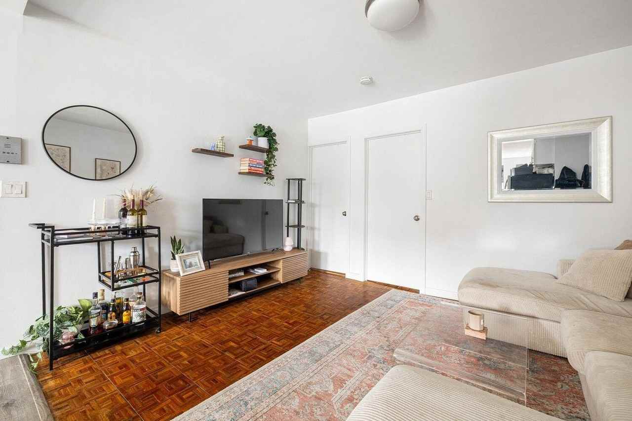 238 5th St #3 - Photo 6 of 14