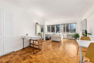 240 E 55th St #10A - Photo 1 of 1
