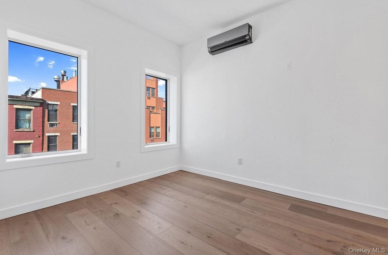 177 Smith St #2A - Photo 6 of 16