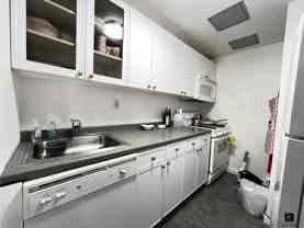 225 E 58th St #2B - Photo 1 of 1