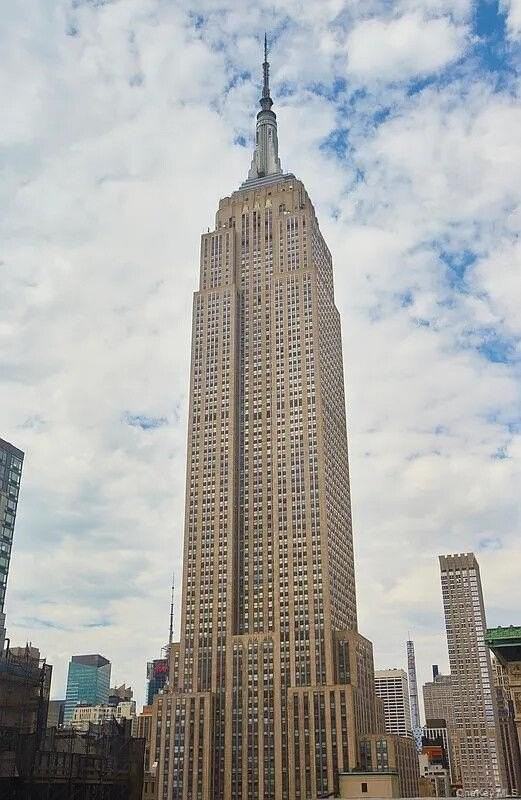 277 5th Ave #21A - Photo 7 of 13