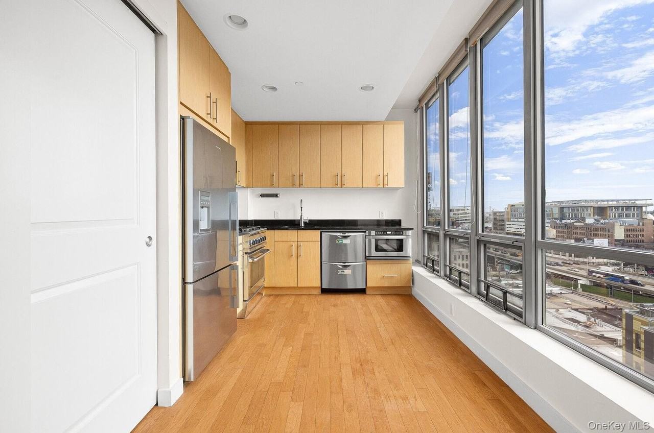 4815 11th St #11B - Photo 7 of 14