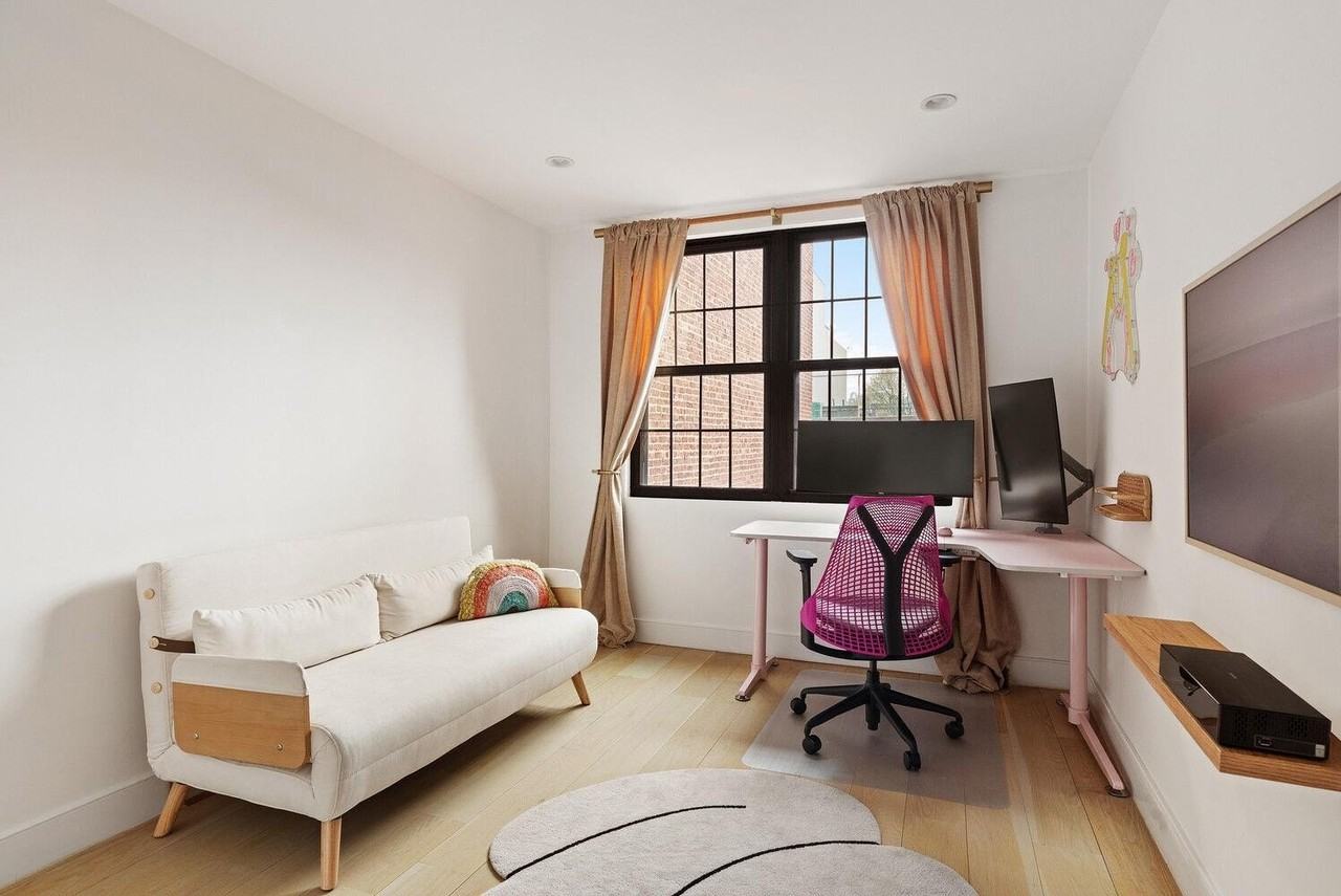 800 Park Pl #3R - Photo 6 of 7
