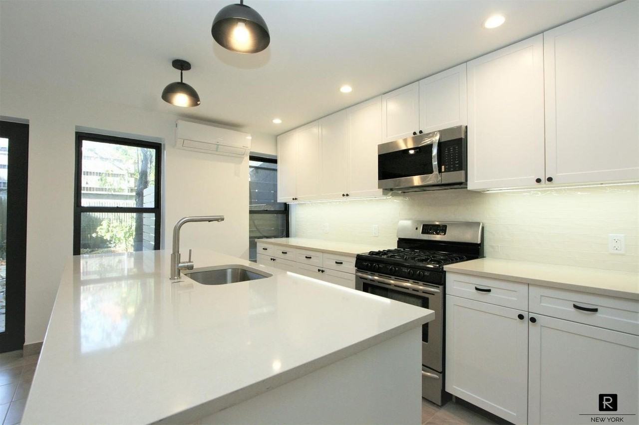 58 6th Ave #1 - Photo 5 of 18