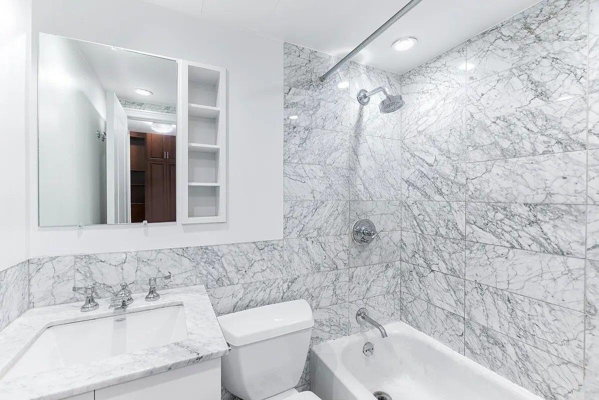 254 Park Ave S #8R - Photo 5 of 7
