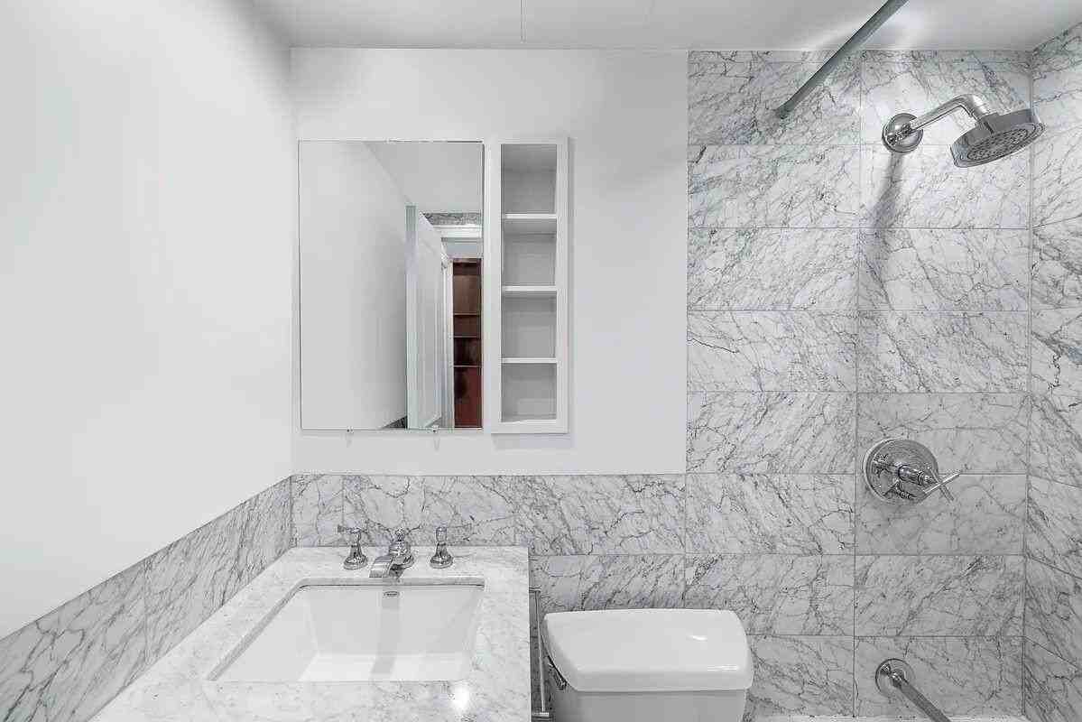 254 Park Ave S #8R - Photo 6 of 7