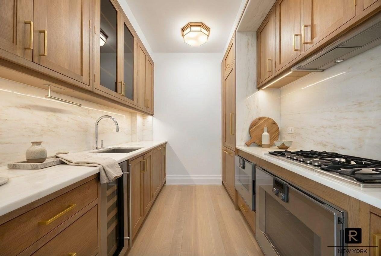 30 Park Pl #60C - Photo 4 of 7