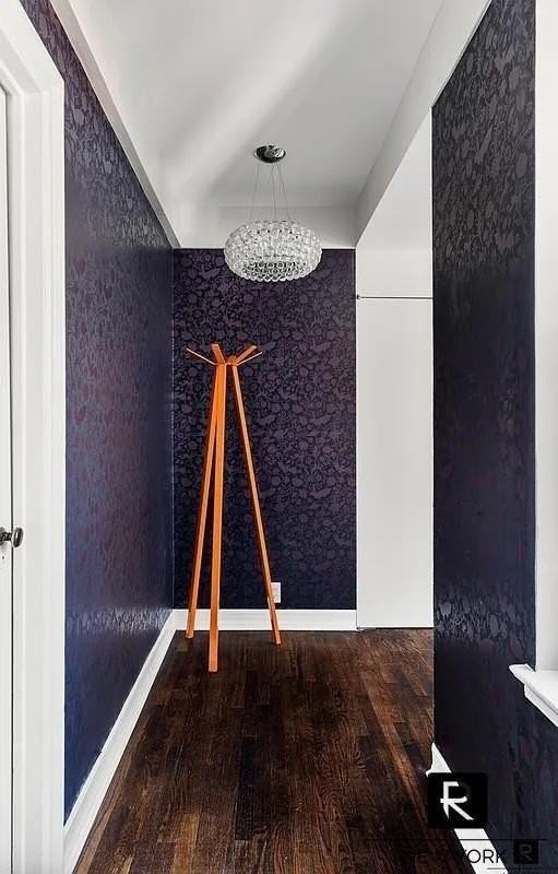 400 E 52nd St #9F - Photo 3 of 11