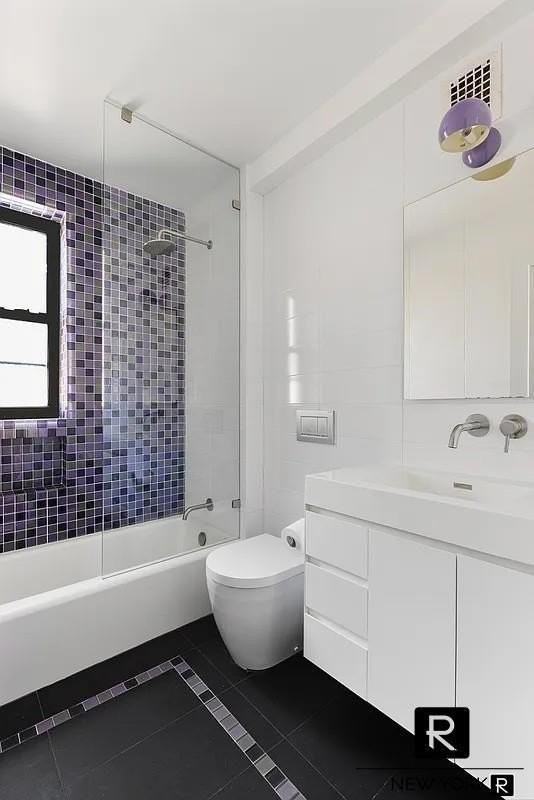 400 E 52nd St #9F - Photo 7 of 11