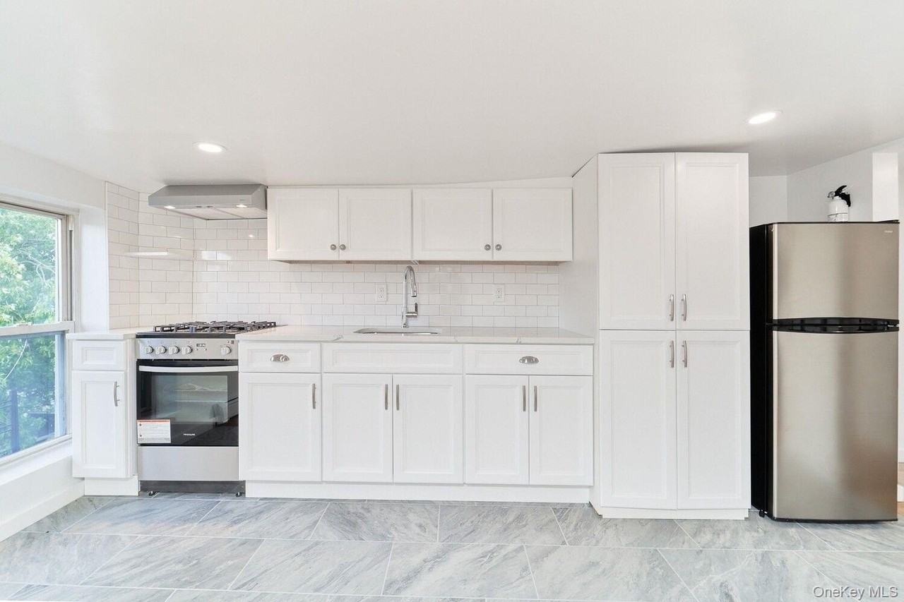 535 Macon St #3 - Photo 2 of 12