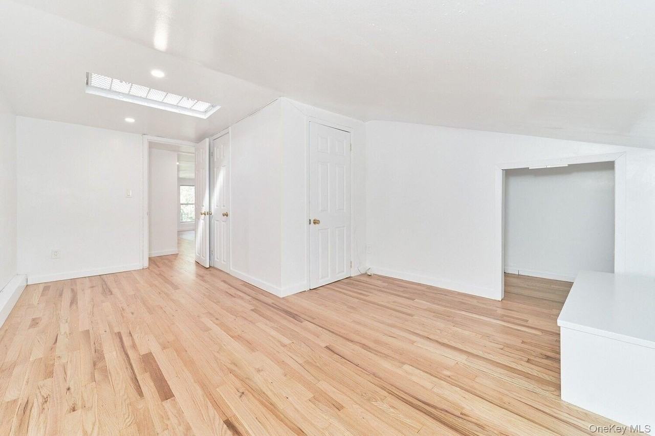 535 Macon St #3 - Photo 7 of 12