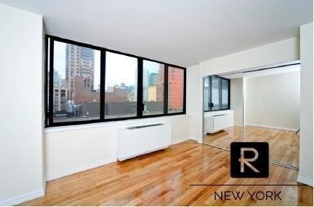 403 E 62nd St #9C - Photo 4 of 6