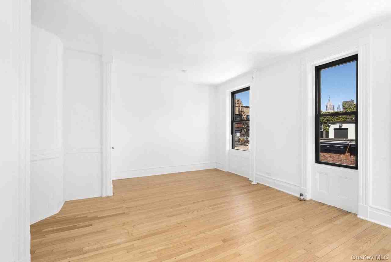 85 Bedford St #5 - Photo 2 of 7