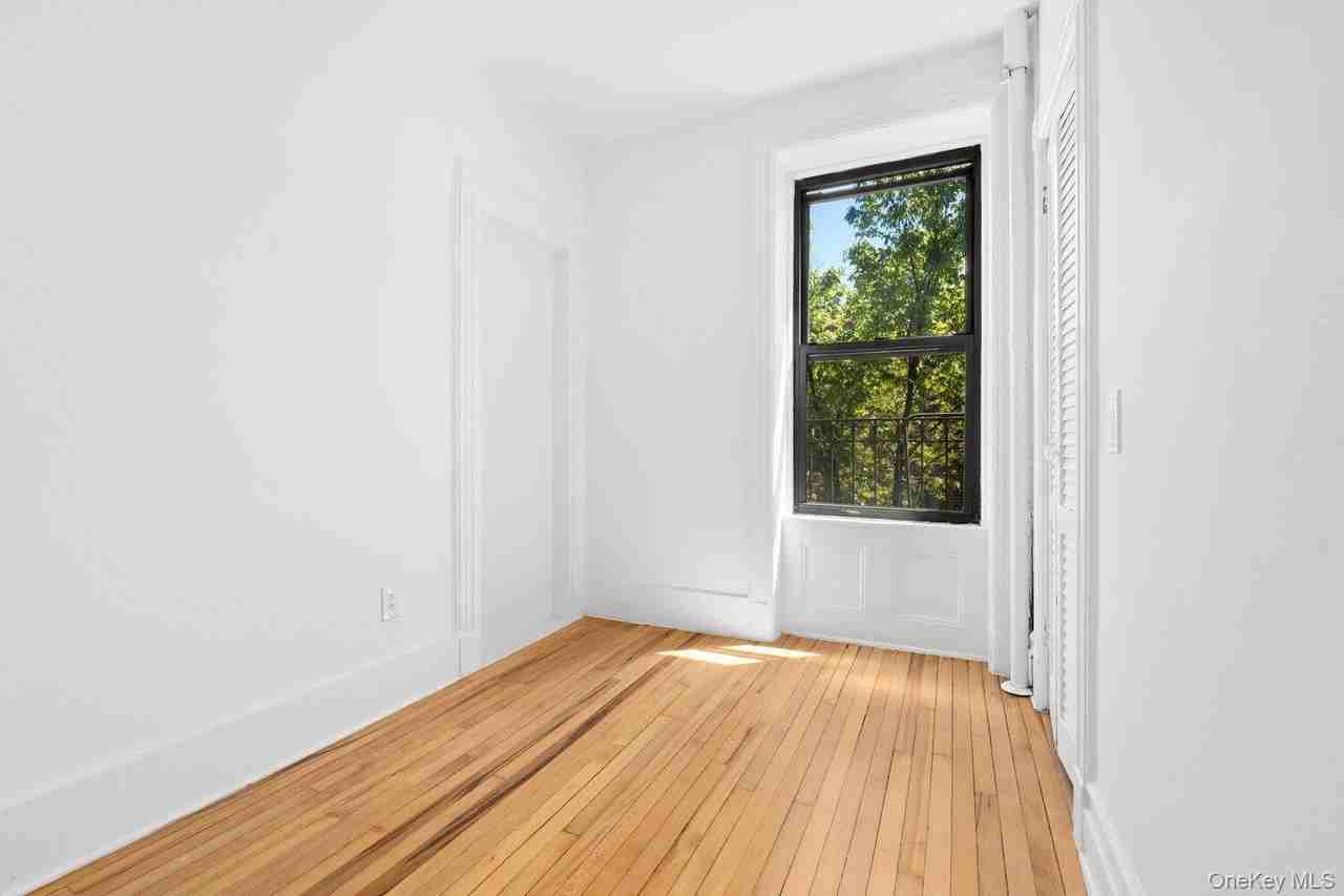 85 Bedford St #5 - Photo 5 of 7