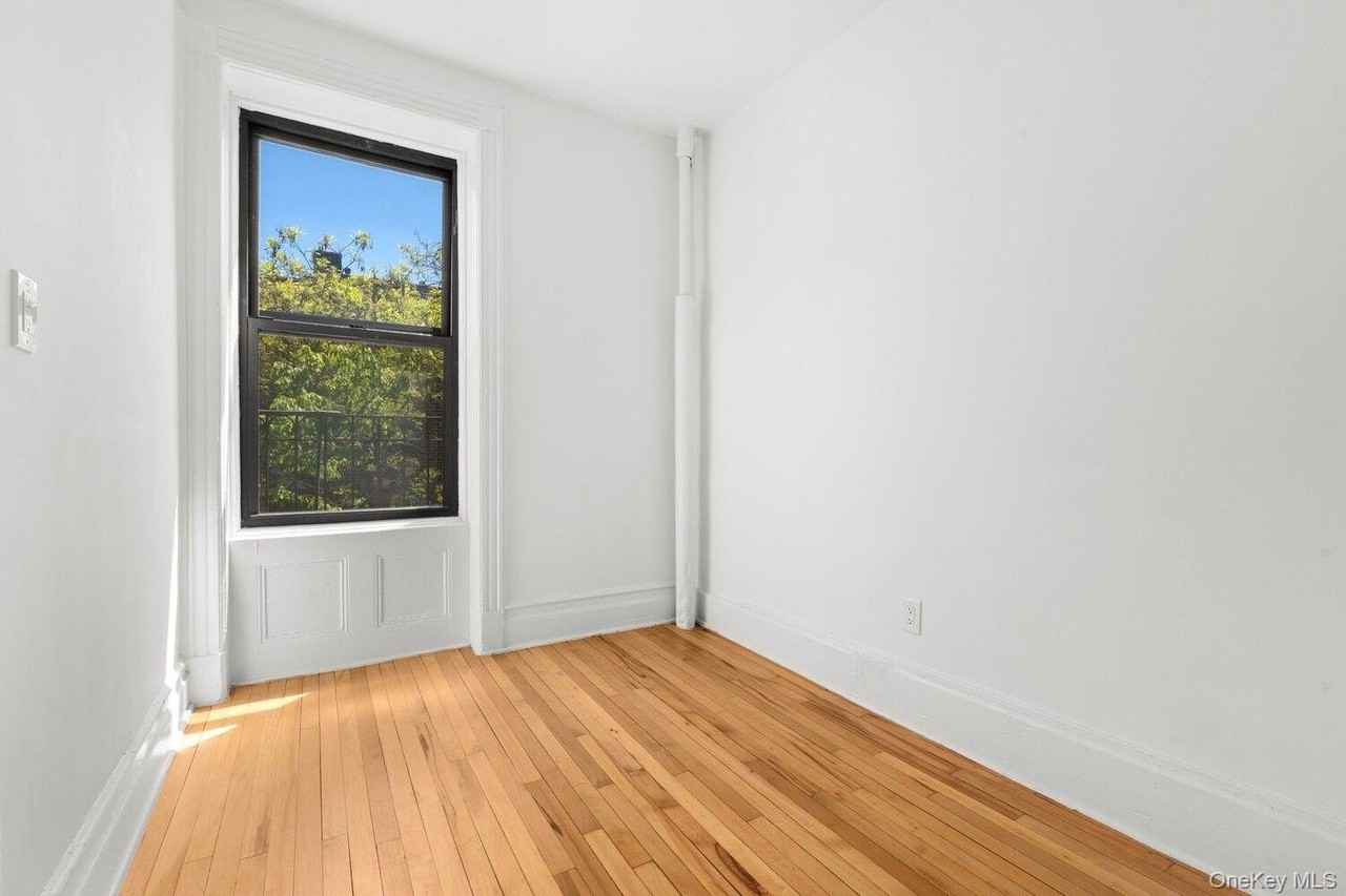 85 Bedford St #5 - Photo 6 of 7