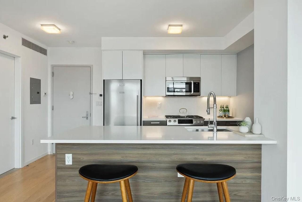 40 Pinehurst Ave #7B - Photo 5 of 10