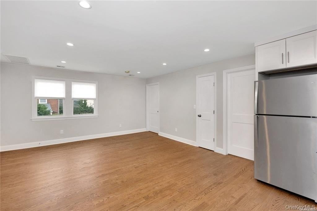 14 Avenue A #2 - Photo 5 of 11