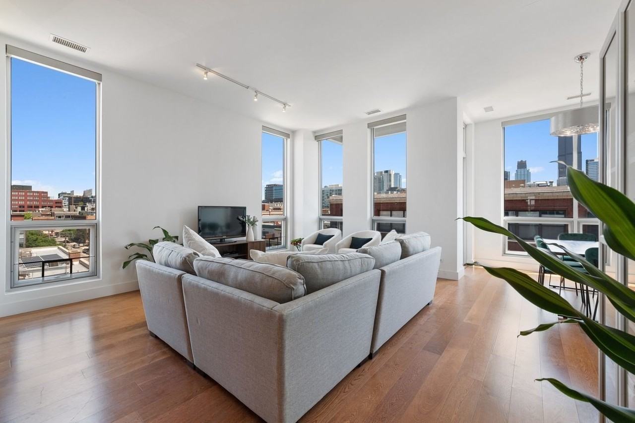 122 S Aberdeen St #5N - Photo 4 of 23