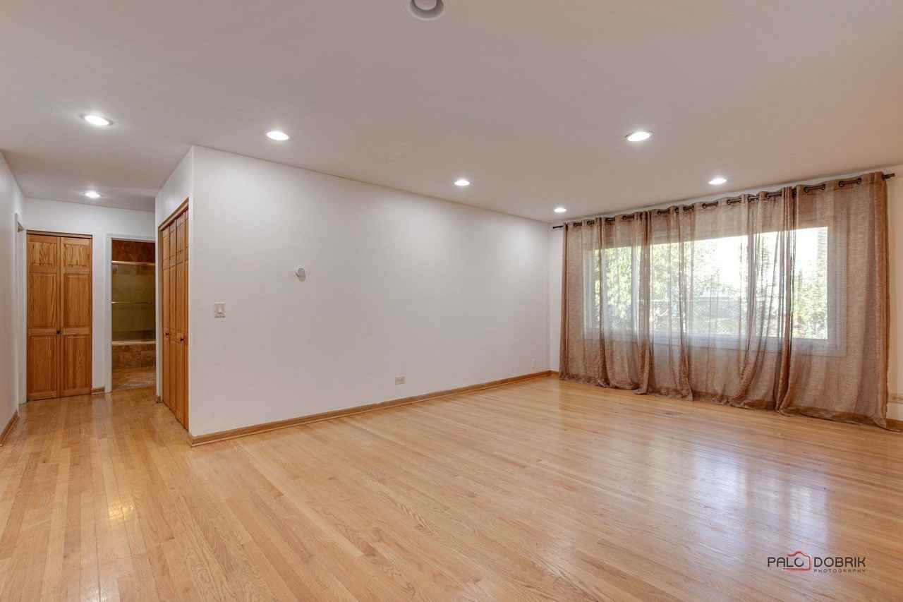 920 Lee Ct - Photo 7 of 35