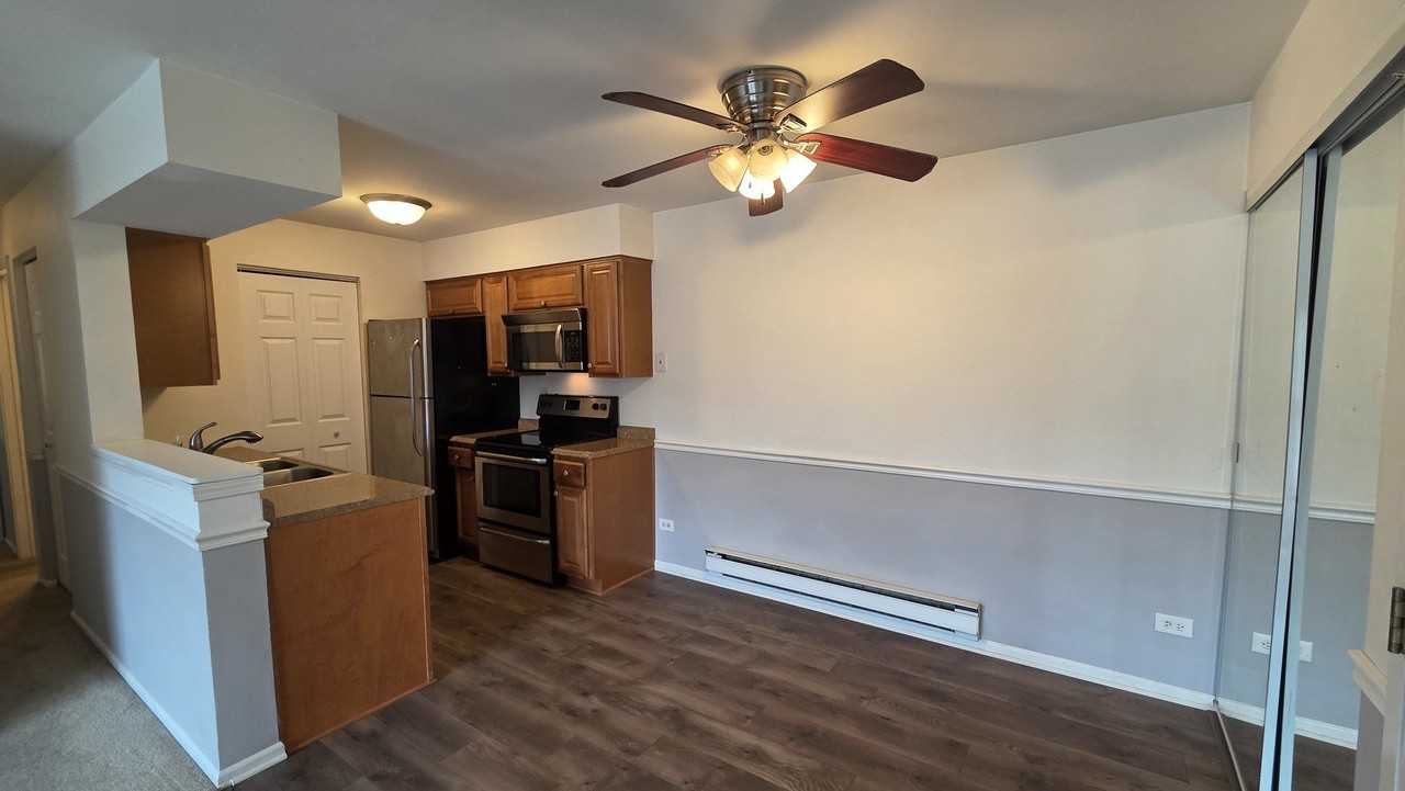 627 Virginia Rd #212 - Photo 3 of 15