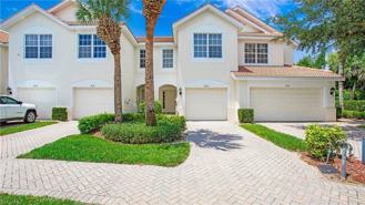 880 Hampton Cir - Photo 1 of 1