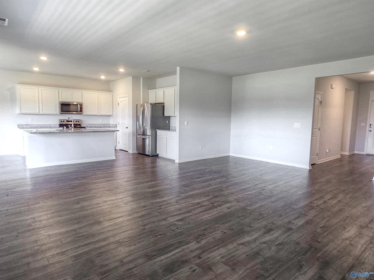 25090 Delilah Cir - Photo 7 of 28