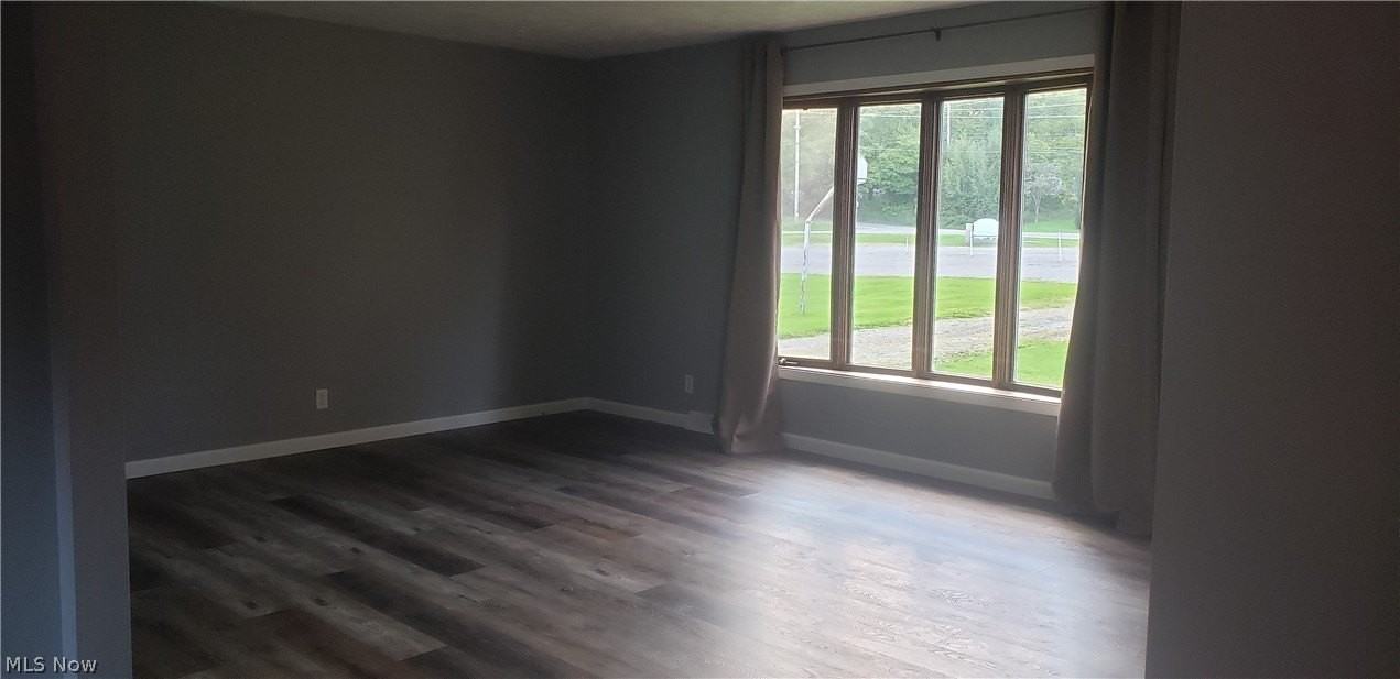 12765 Butternut Rd - Photo 4 of 28