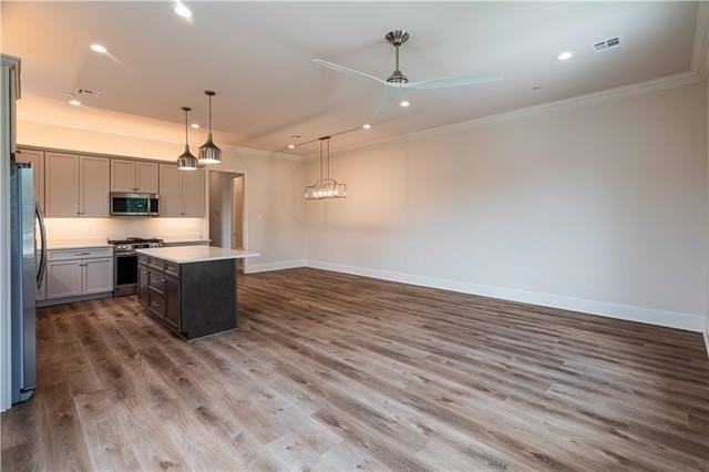 808 Bonnabel Blvd #C - Photo 5 of 20