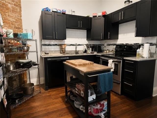 728 Foucher St - Photo 5 of 9