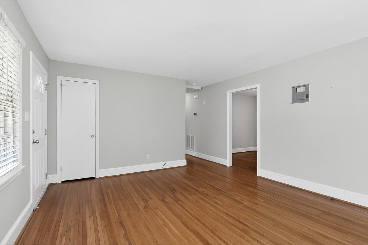 2309 Lanier Ave #1 - Photo 3 of 38