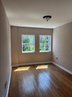 featured image of 1925 Oak Hill Ave #1
