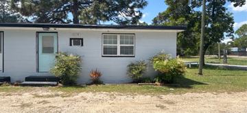 featured image of 1110 Charlie Dr #1110