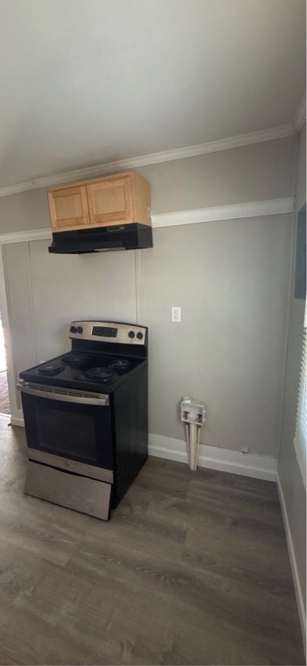 1130 Charlie Dr #4 - Photo 7 of 11