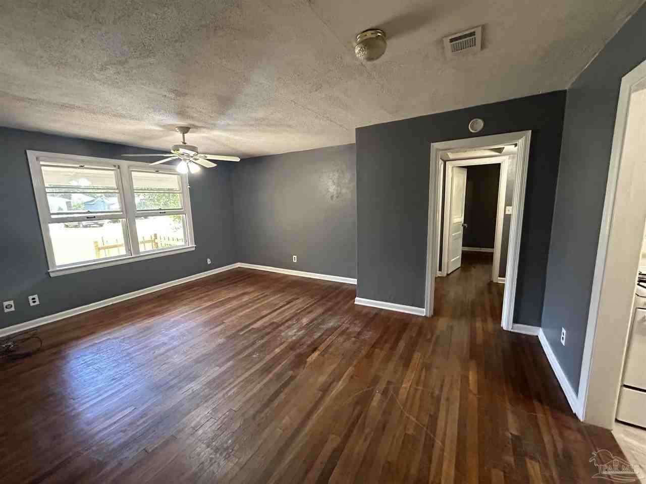 210 Milton Rd - Photo 6 of 17