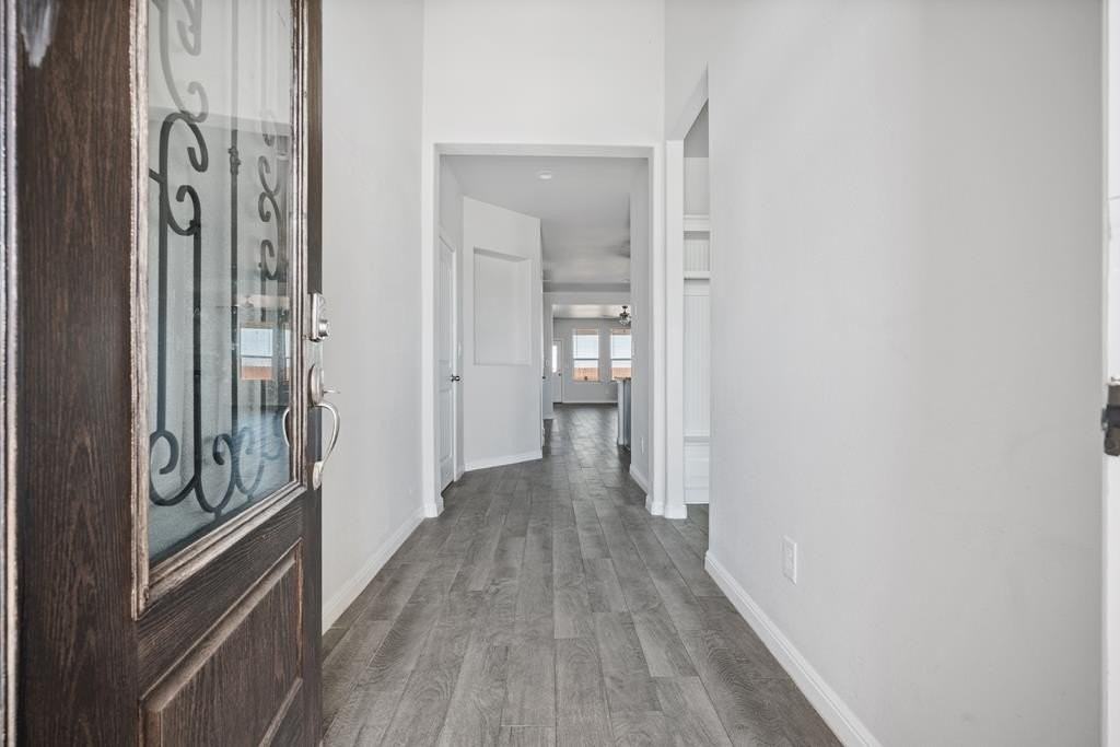 7100 Thomas Paine Rd - Photo 3 of 28