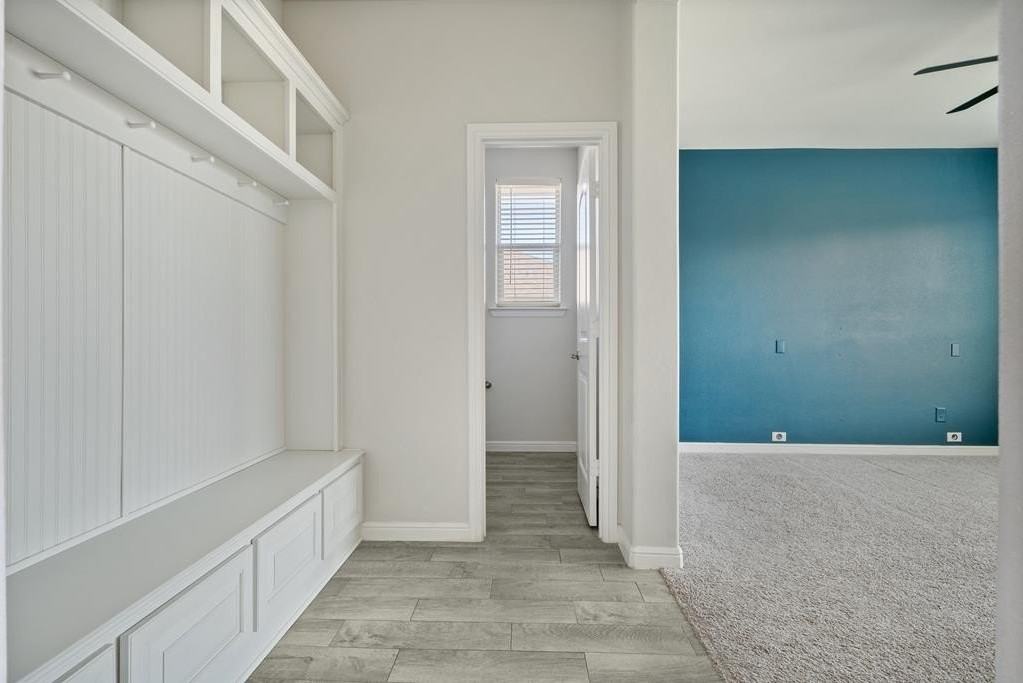 7100 Thomas Paine Rd - Photo 5 of 28