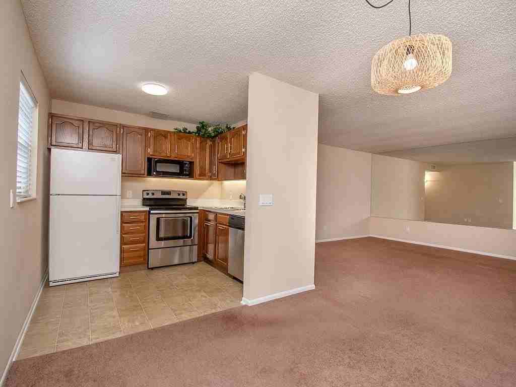 28 Vista Gardens Trl #102 - Photo 6 of 35