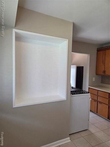 30520 Hiveley St - Photo 7 of 20