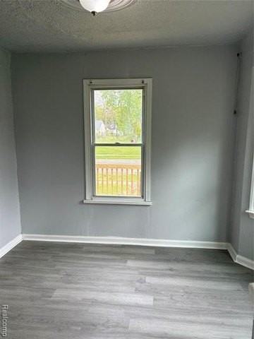 14347 Westwood St - Photo 4 of 16