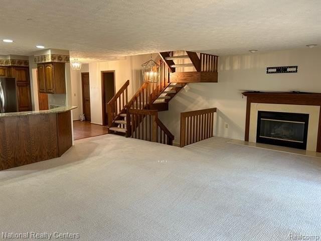 6572 Ridgeview Dr - Photo 6 of 25