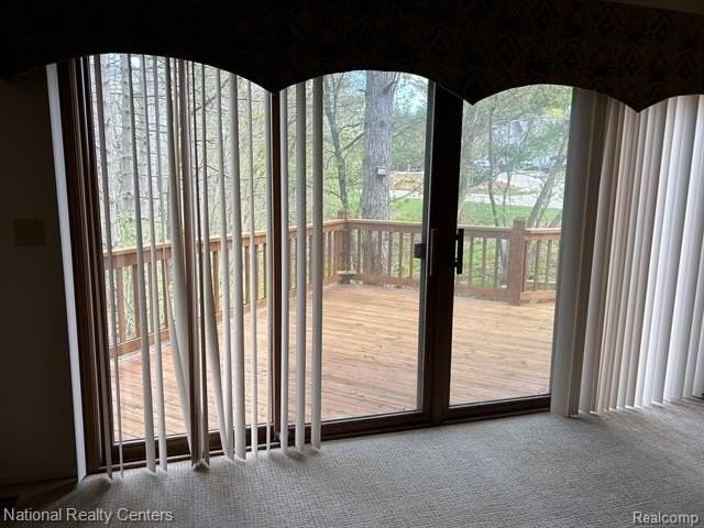 6572 Ridgeview Dr - Photo 7 of 25
