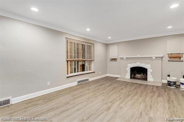 5574 Buckingham Ave - Photo 4 of 15