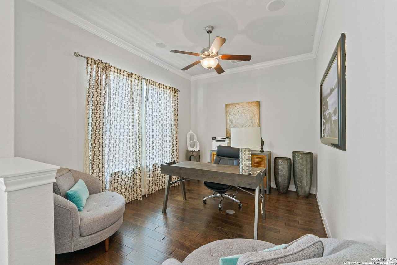 11202 Vance Jackson Rd #17 - Photo 3 of 18