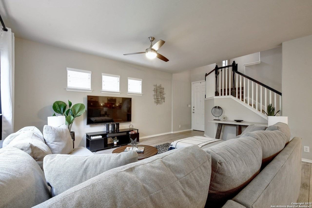 1222 Tweed Willow - Photo 3 of 25