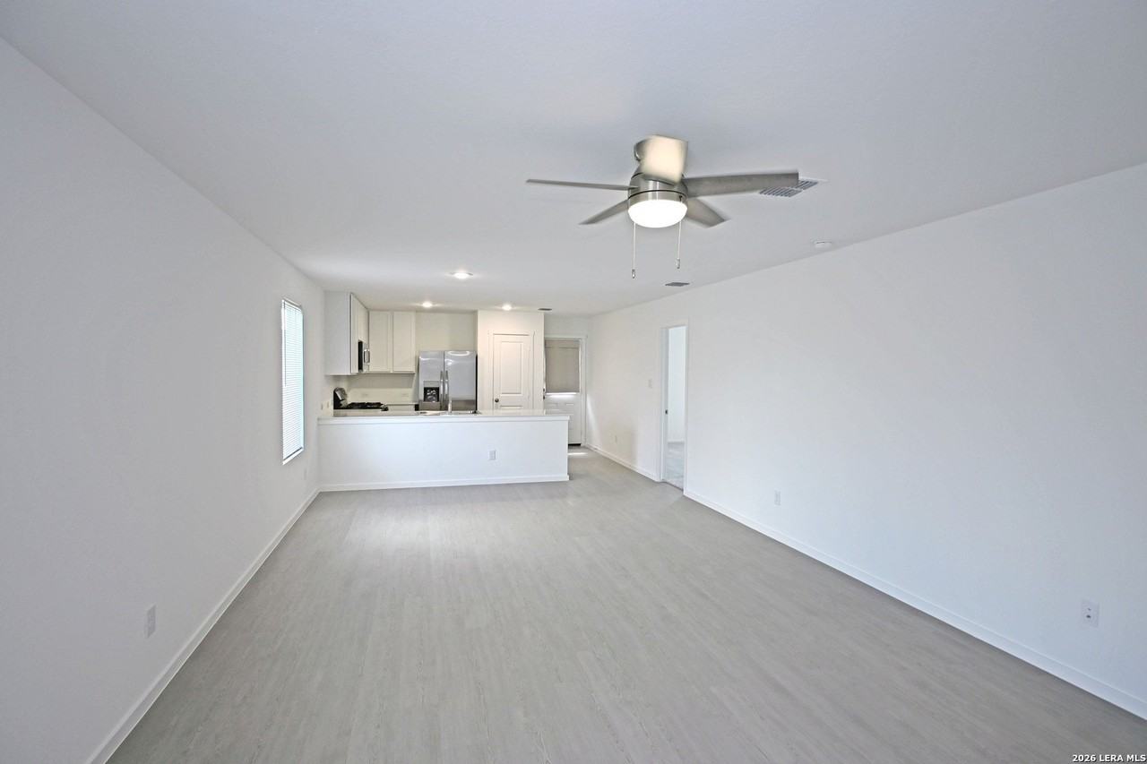 462 River Run Way - Photo 3 of 21